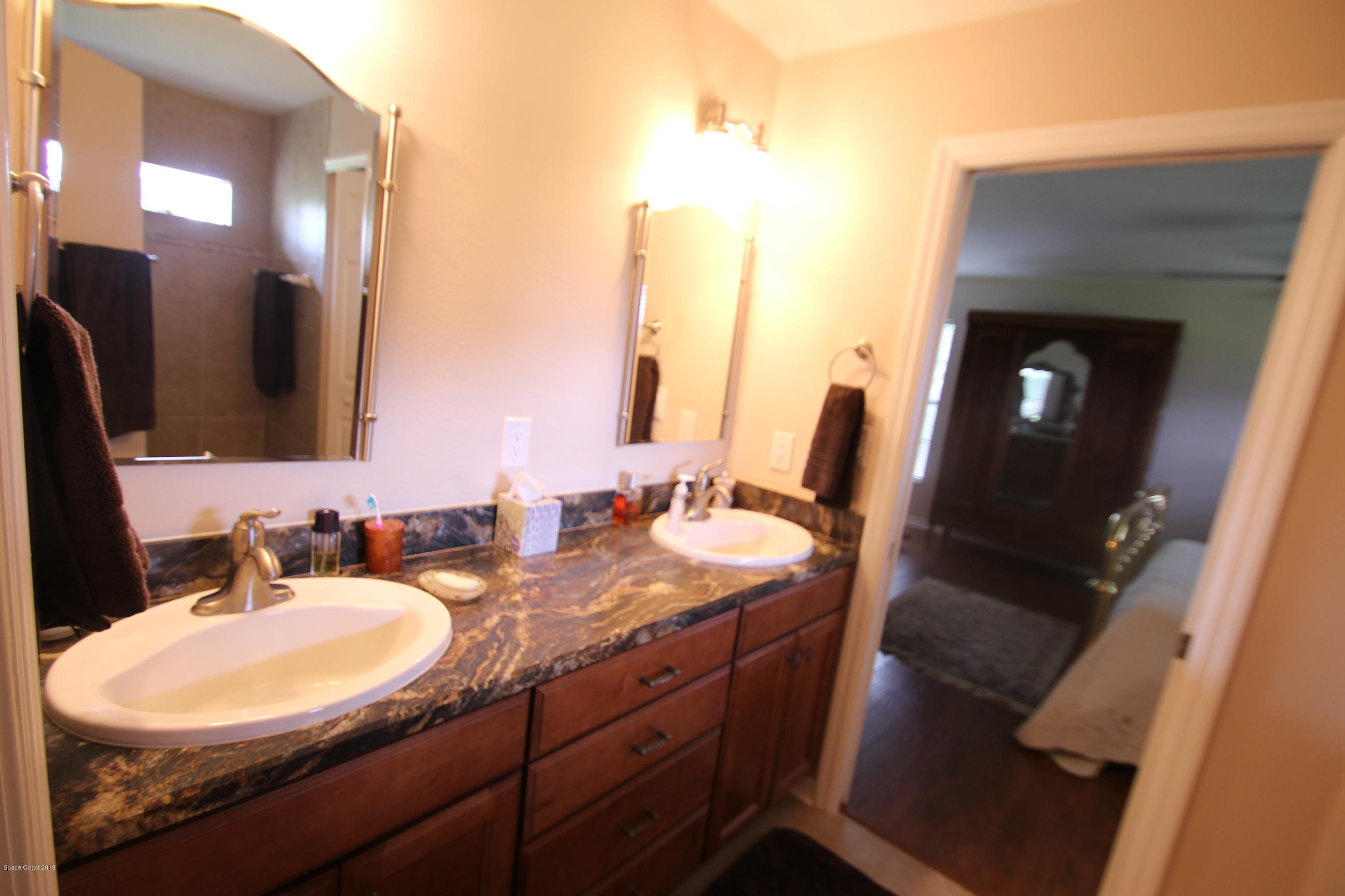2720 Weber Road Malabar, FL 32950 - Photo 25 of 41 Master Bath