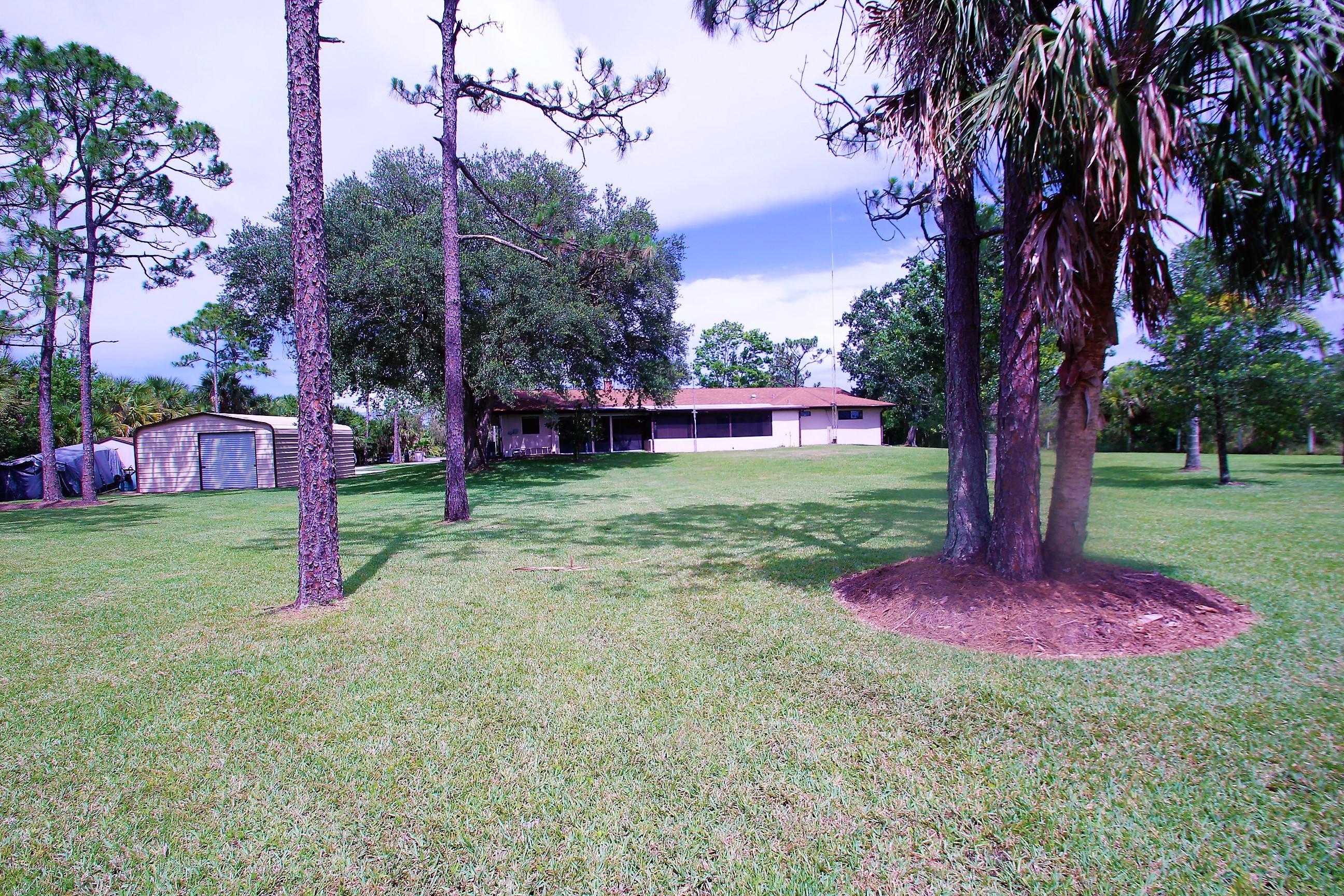 2720 Weber Road Malabar, FL 32950 - Photo 9 of 41 Rear View