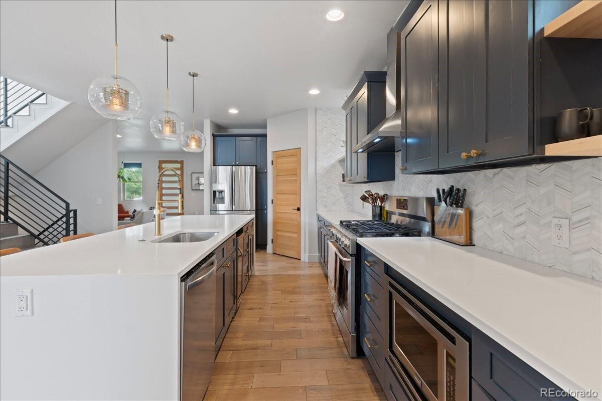 2533 Emerson Street Denver, CO 80205 - Photo 12 of 37