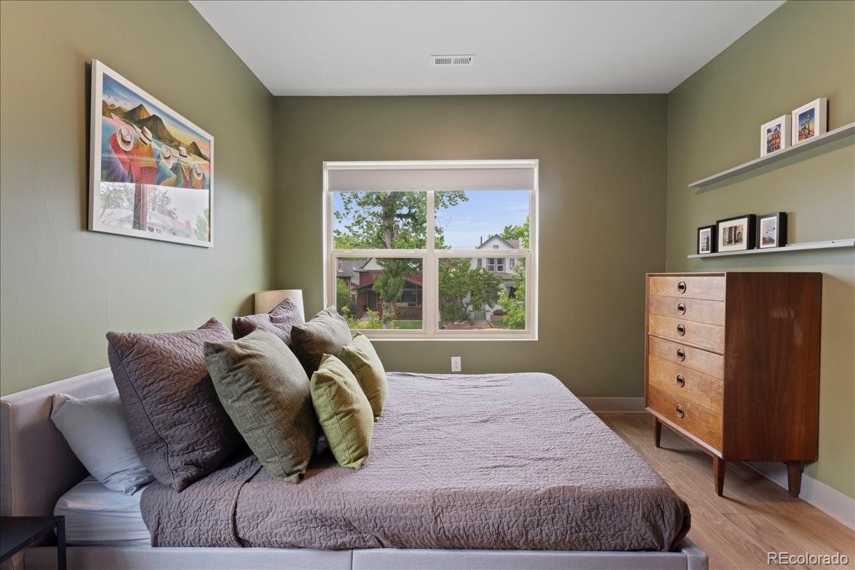 2533 Emerson Street Denver, CO 80205 - Photo 23 of 37