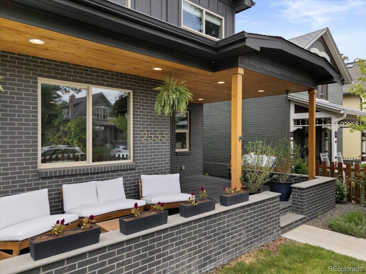 2533 Emerson Street Denver, CO 80205 - Photo 5 of 37
