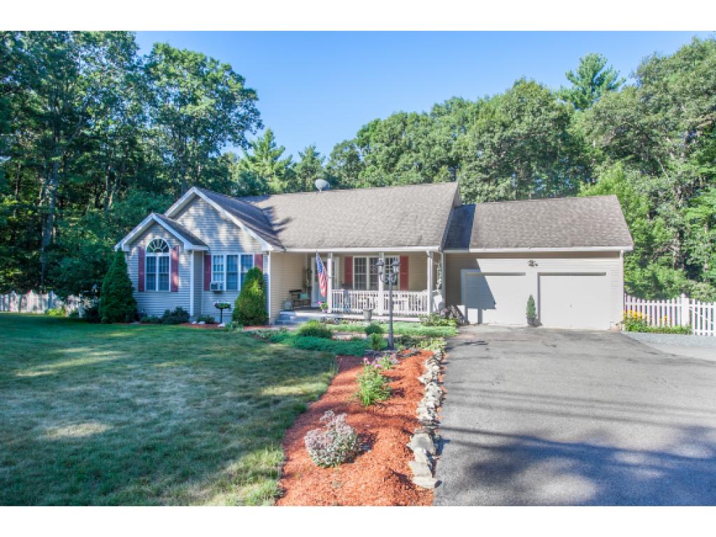 115 Rockingham Road Londonderry, NH 03053 - Photo 1 of 30 Gallery Image 1