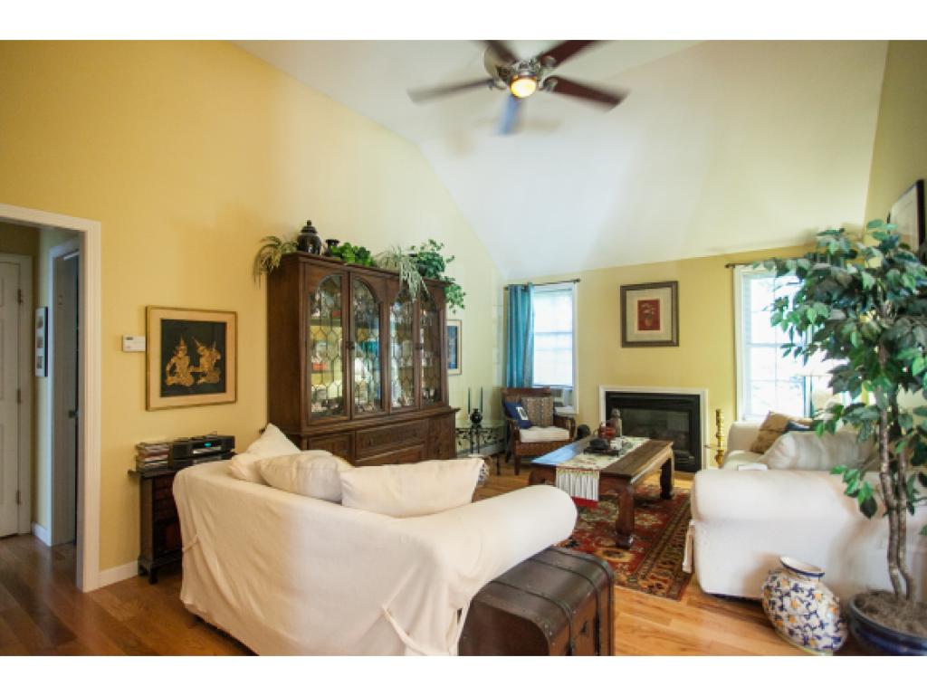 115 Rockingham Road Londonderry, NH 03053 - Photo 11 of 30 Gallery Image 11