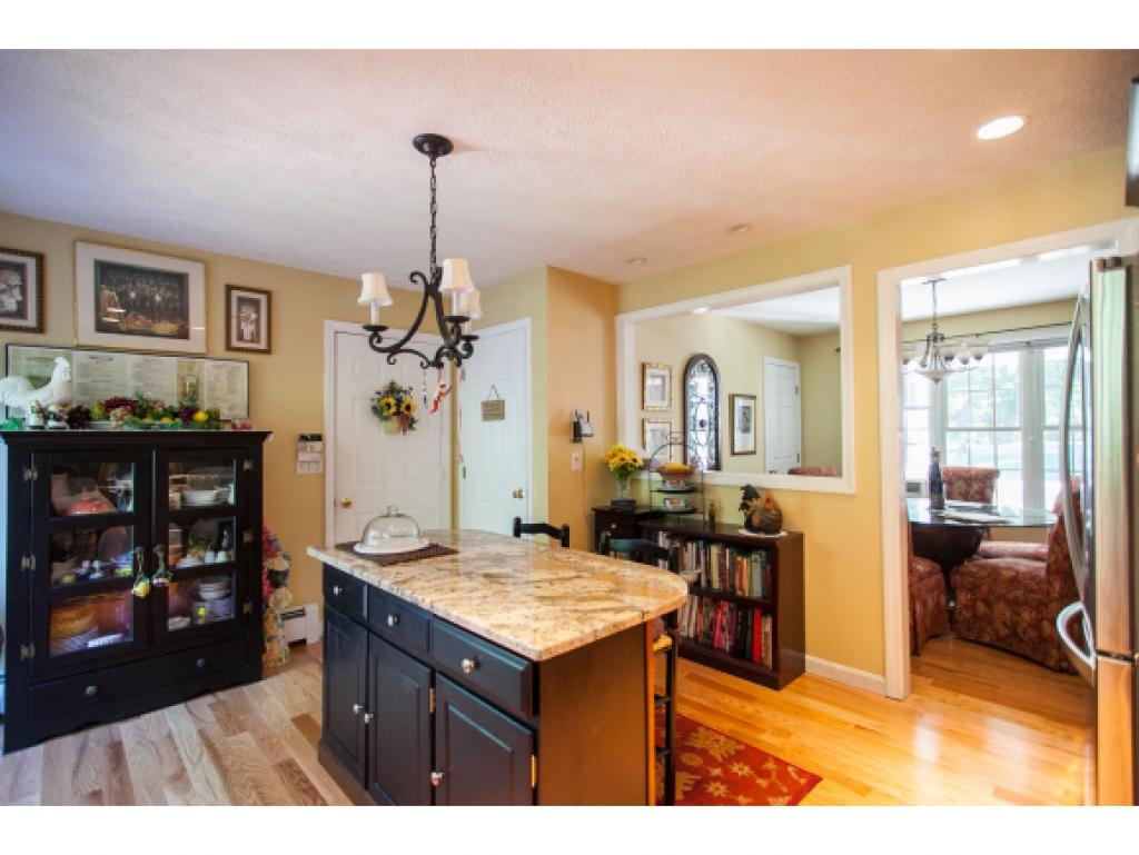 115 Rockingham Road Londonderry, NH 03053 - Photo 3 of 30 Gallery Image 3