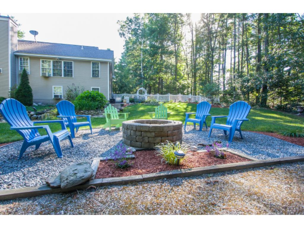 115 Rockingham Road Londonderry, NH 03053 - Photo 25 of 30 Gallery Image 25