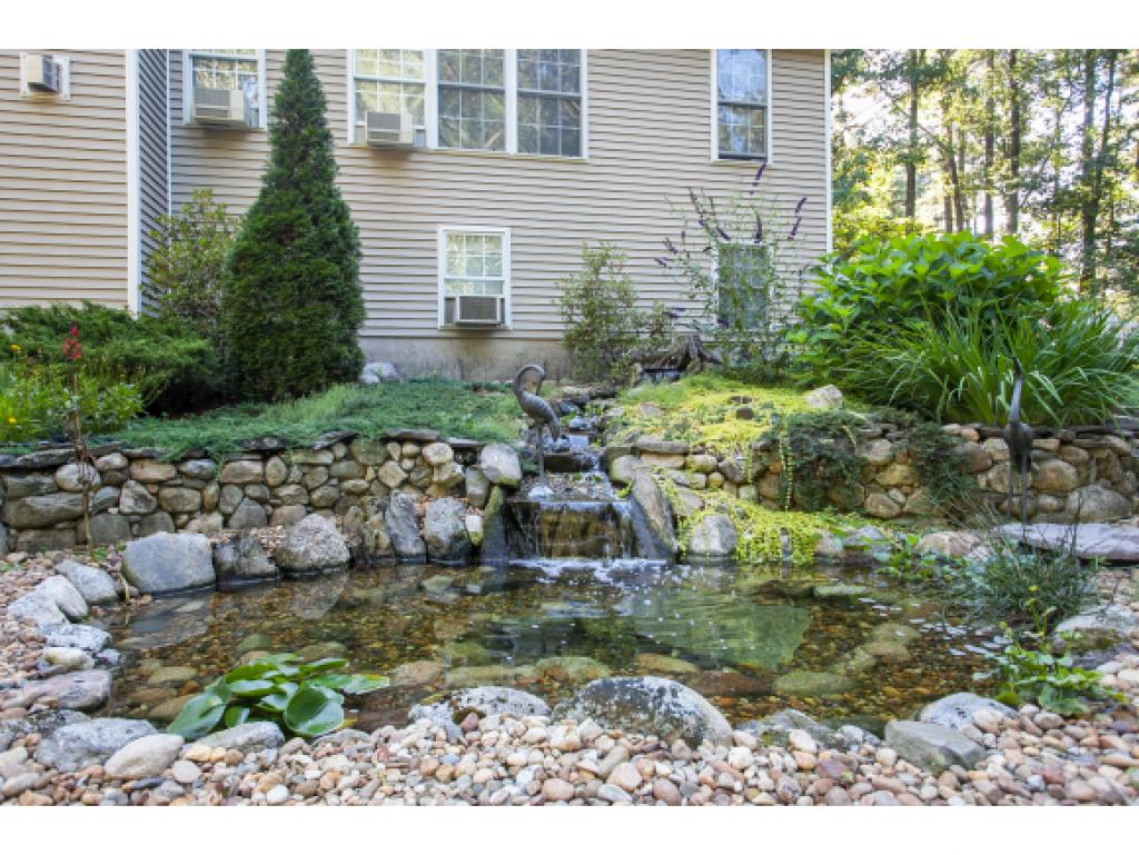 115 Rockingham Road Londonderry, NH 03053 - Photo 27 of 30 Gallery Image 27