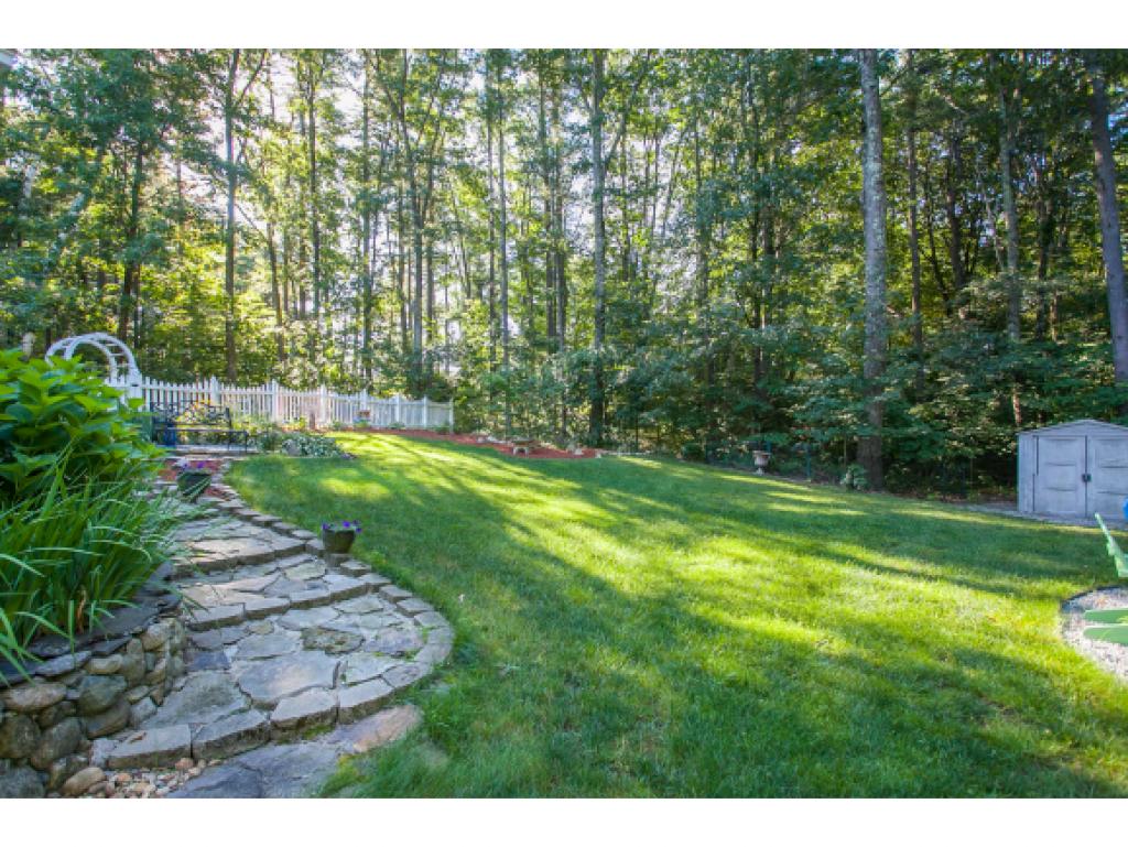 115 Rockingham Road Londonderry, NH 03053 - Photo 29 of 30 Gallery Image 29