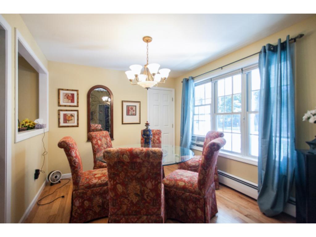 115 Rockingham Road Londonderry, NH 03053 - Photo 6 of 30 Gallery Image 6