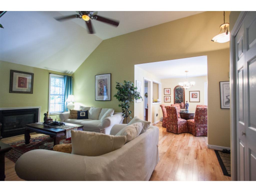 115 Rockingham Road Londonderry, NH 03053 - Photo 10 of 30 Gallery Image 10