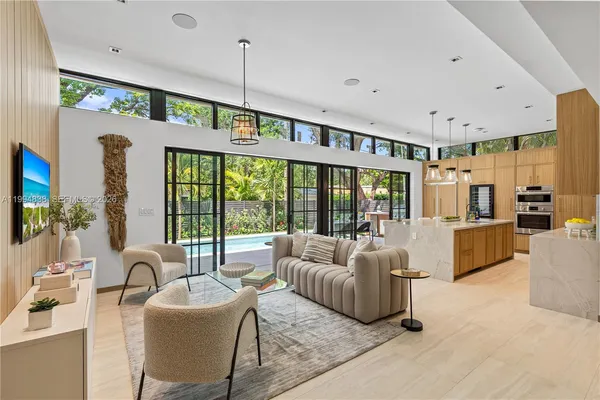 $3,795,000 | 525 Northeast 101st Street, Miami Shores, FL 33138