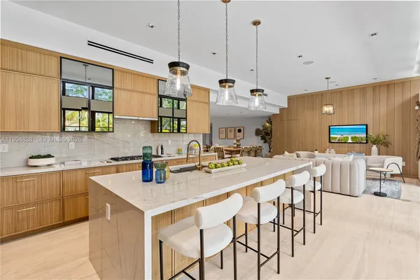 $3,795,000 | 525 Northeast 101st Street, Miami Shores, FL 33138