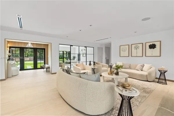 $3,795,000 | 525 Northeast 101st Street, Miami Shores, FL 33138