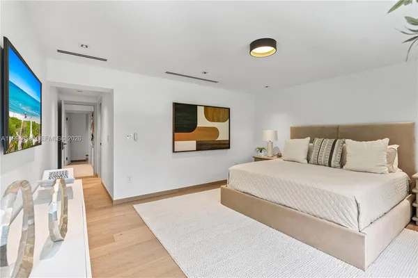 $3,795,000 | 525 Northeast 101st Street, Miami Shores, FL 33138