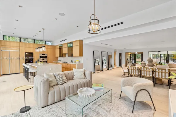 $3,795,000 | 525 Northeast 101st Street, Miami Shores, FL 33138
