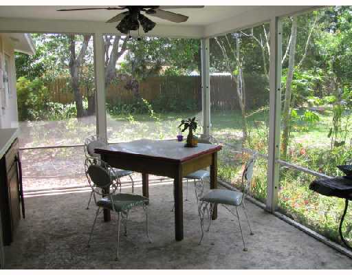 486 Dover Road Tequesta, FL 33469 - Photo 11 of 15 Additional Photo