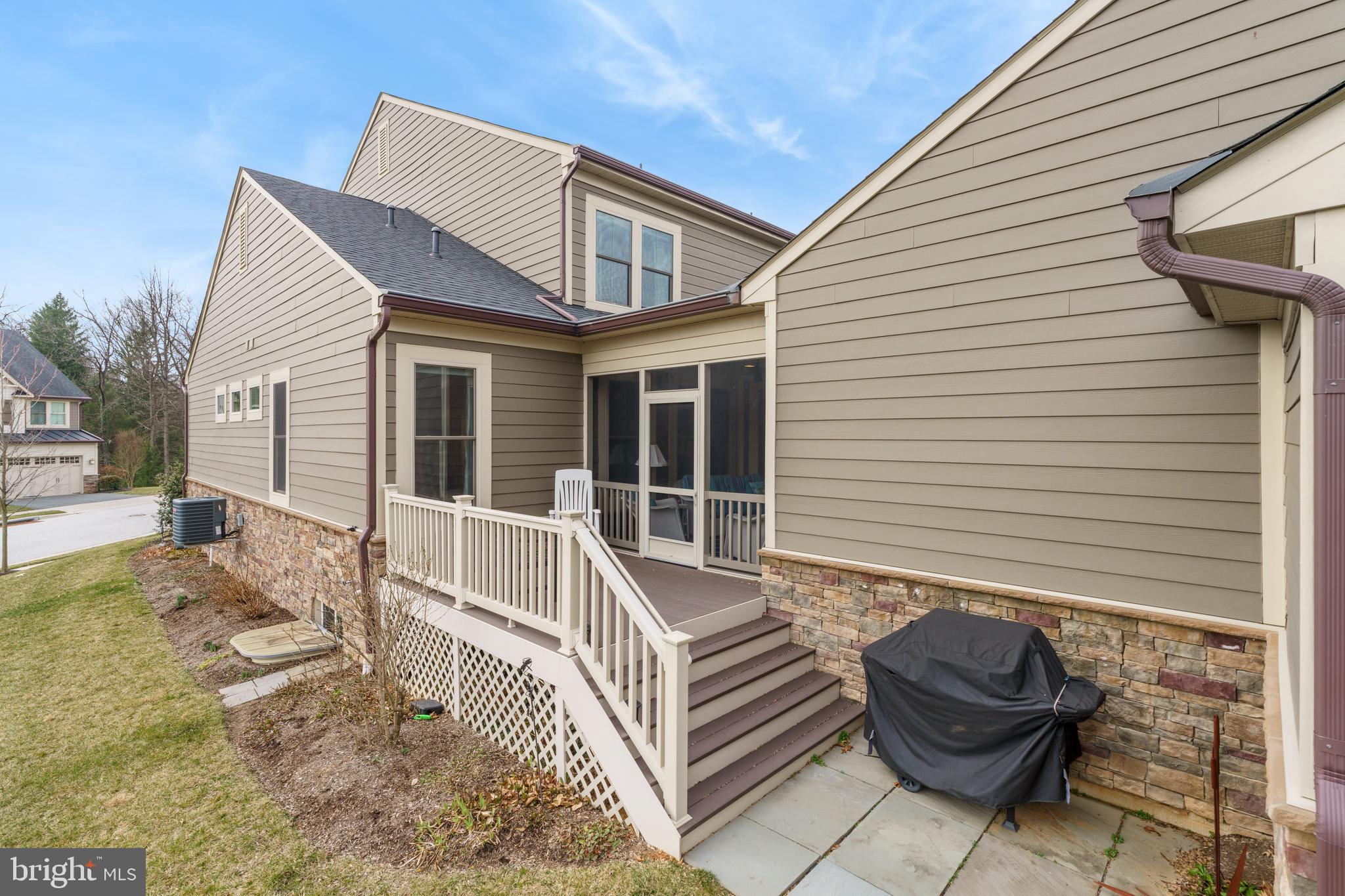 6926 Summit Circle Baltimore, MD 21239 - Photo 39 of 52 Easy walk up to deck and screened porch