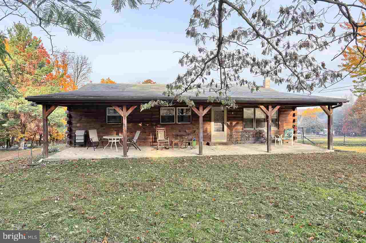 94 Irish Road New Bloomfield, PA 17068 - Photo 1 of 25 Gallery Image 1