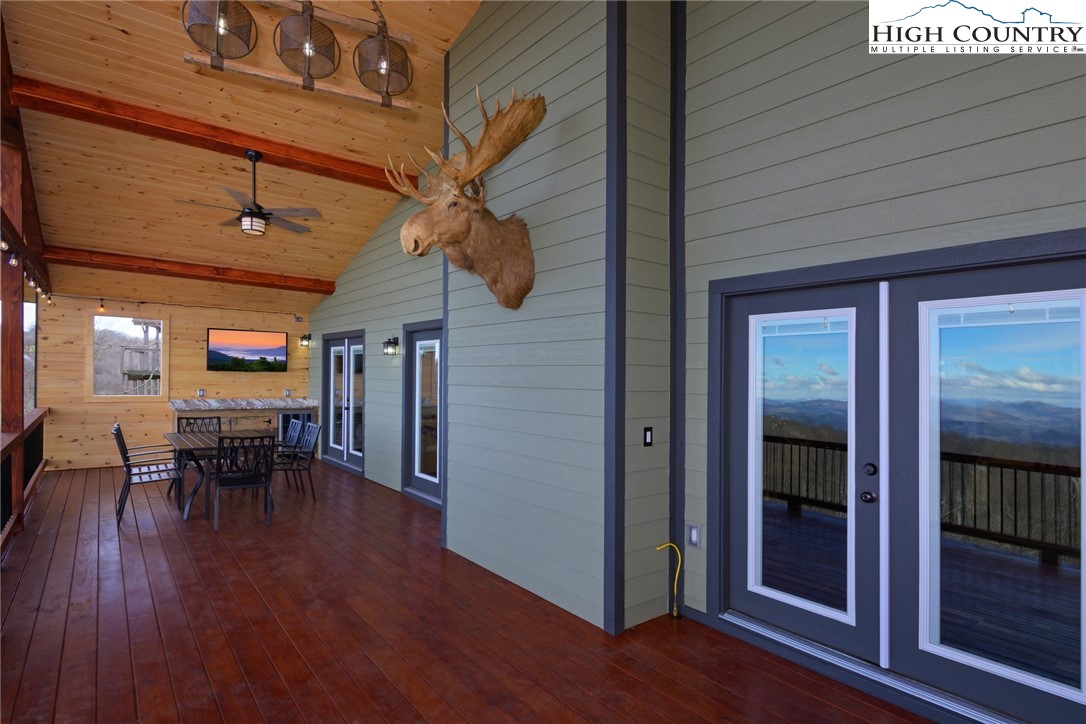 128 Hawthorne Road Beech Mountain, NC 28604 - Photo 16 of 47 Gallery Image 16