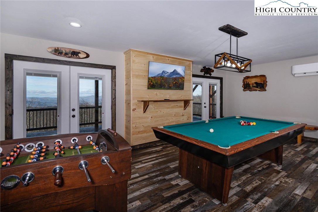 128 Hawthorne Road Beech Mountain, NC 28604 - Photo 32 of 47 Gallery Image 32