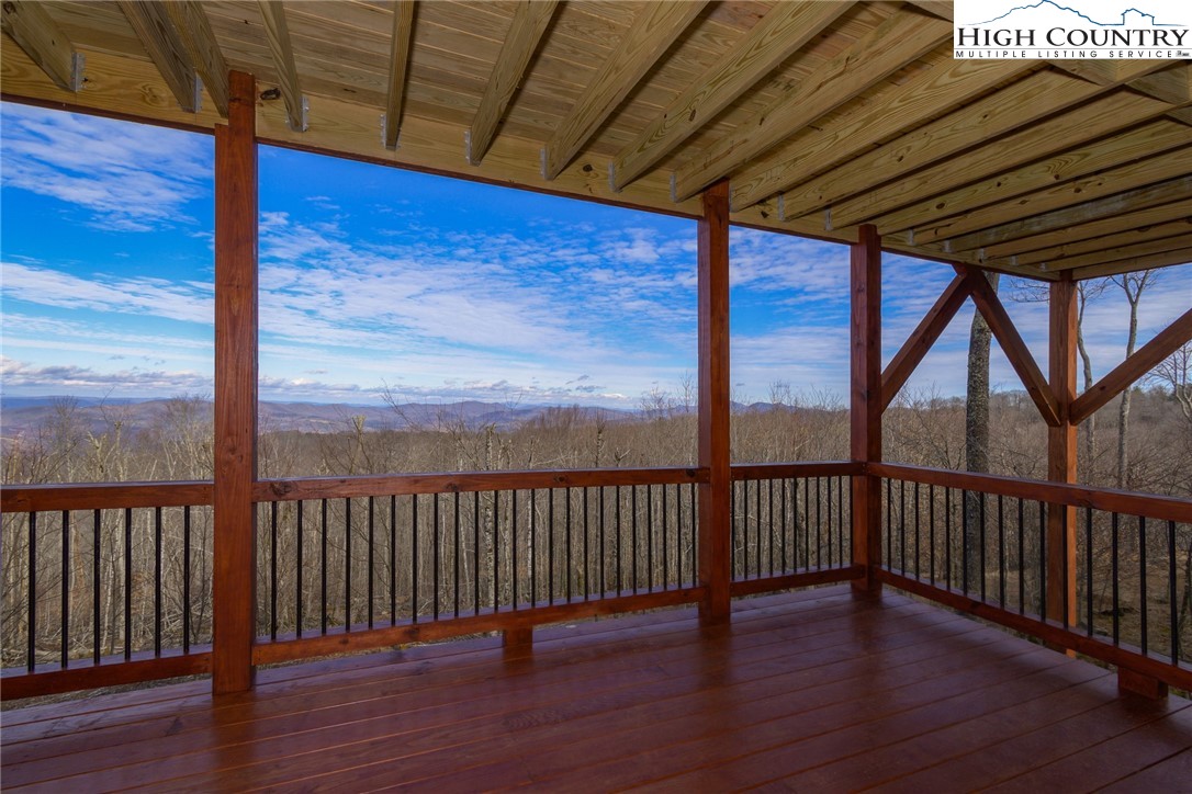 128 Hawthorne Road Beech Mountain, NC 28604 - Photo 34 of 47 Gallery Image 34