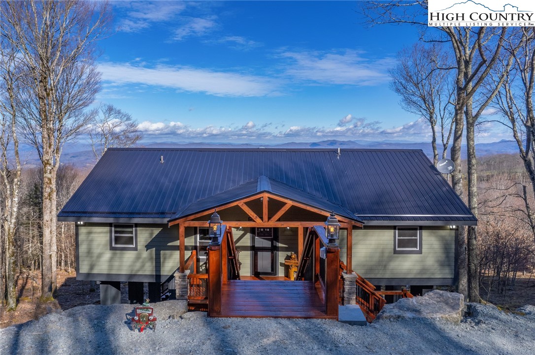128 Hawthorne Road Beech Mountain, NC 28604 - Photo 44 of 47 Gallery Image 44