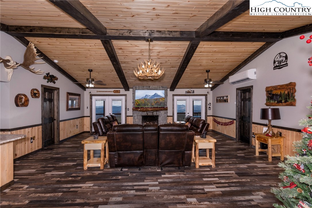 128 Hawthorne Road Beech Mountain, NC 28604 - Photo 9 of 47 Gallery Image 9