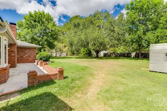 $2,100 | 104 West Moore Street, Bloomingdale, GA 31302