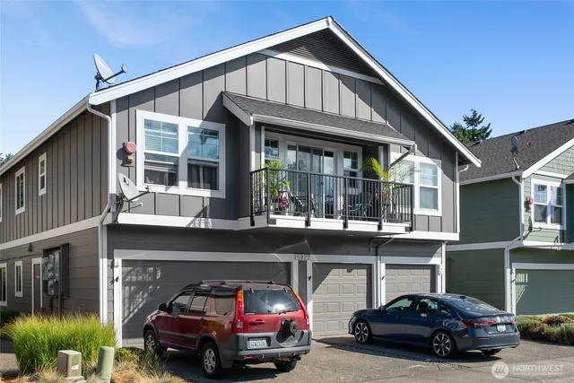 $324,950 | 5922 Illinois Lane Southeast, Unit A, Lacey, WA 98513