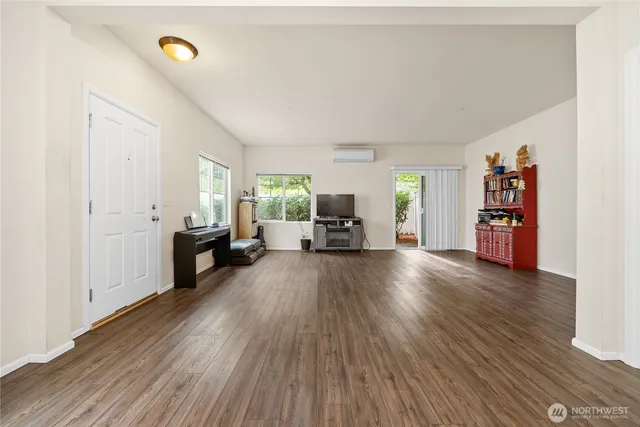 $324,950 | 5922 Illinois Lane Southeast, Unit A, Lacey, WA 98513