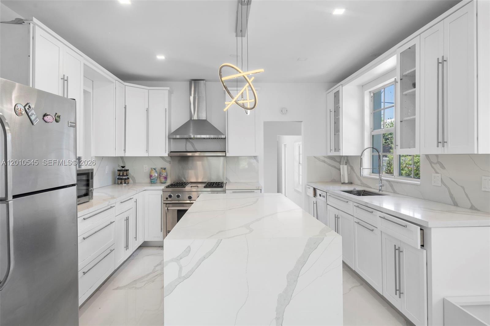 5824 Alton Road Miami Beach, FL 33140 - Photo 25 of 28