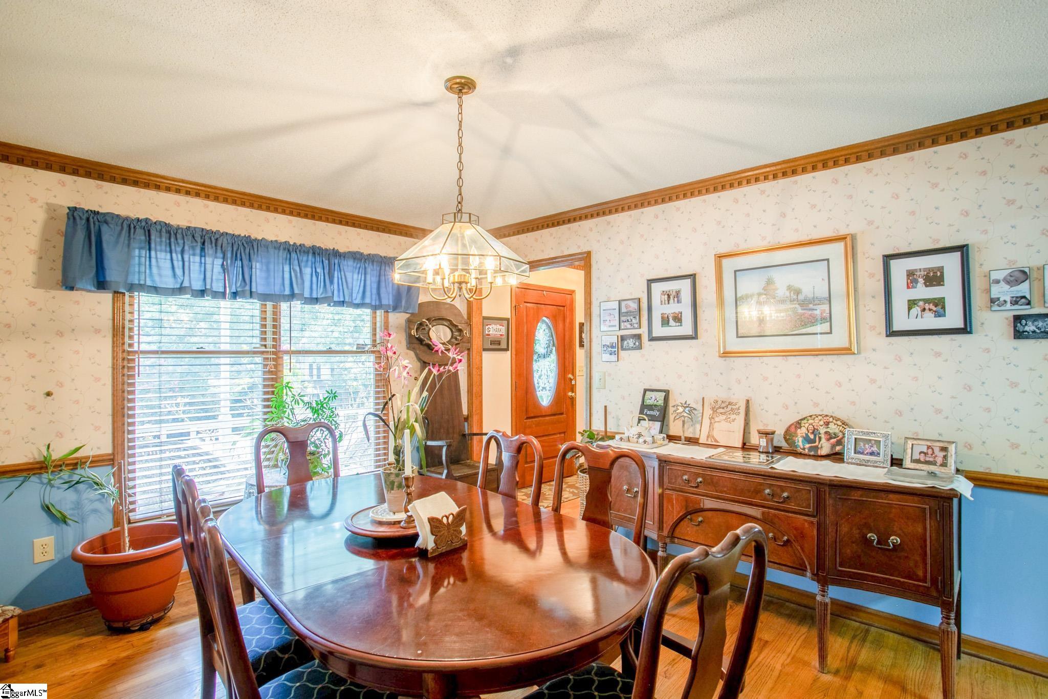 210 Foxhound Road Simpsonville, SC 29680 - Photo 6 of 27 Gallery Image 6