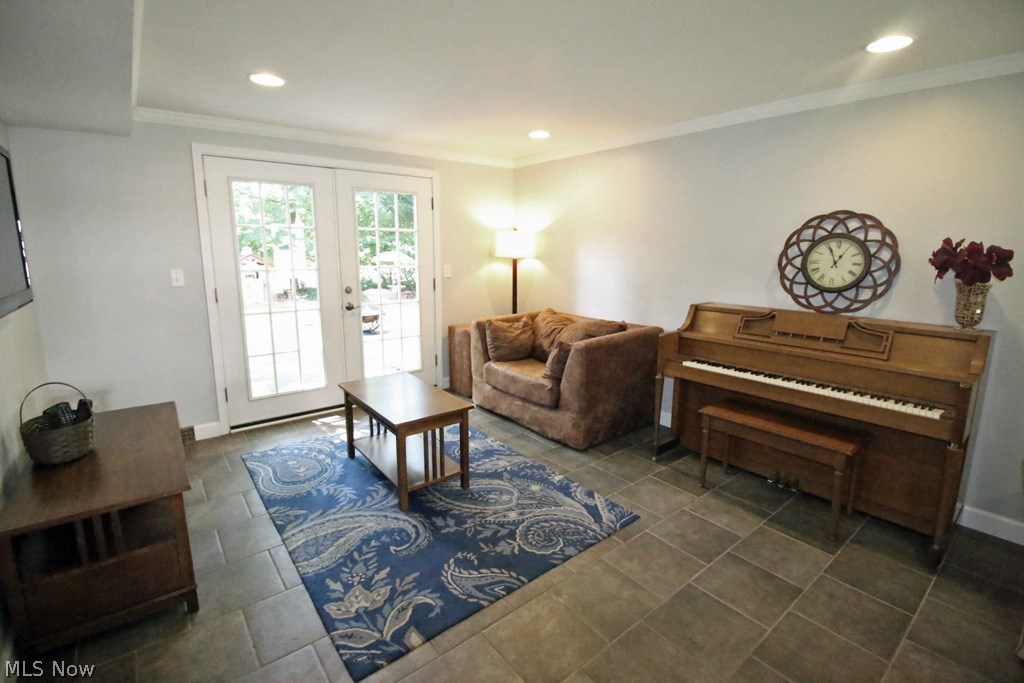 2993 Harriet Road Stow, OH 44224 - Photo 9 of 34 Gallery Image 9
