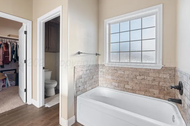 $355,000 | 18 Canyon E Parkway, Canyon, TX 79015