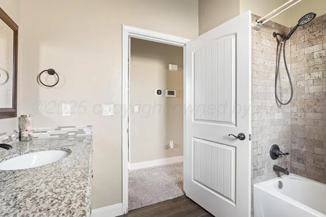 $355,000 | 18 Canyon E Parkway, Canyon, TX 79015