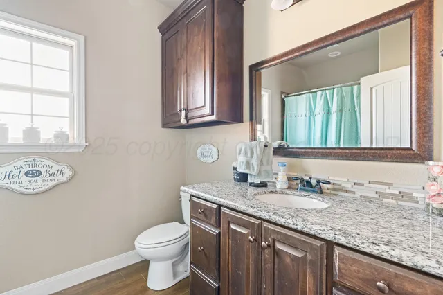 $355,000 | 18 Canyon E Parkway, Canyon, TX 79015