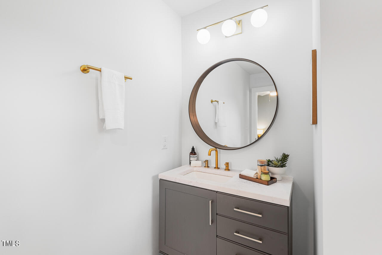 2620 Kirk Road Durham, NC 27705 - Photo 24 of 47 Primary Bath