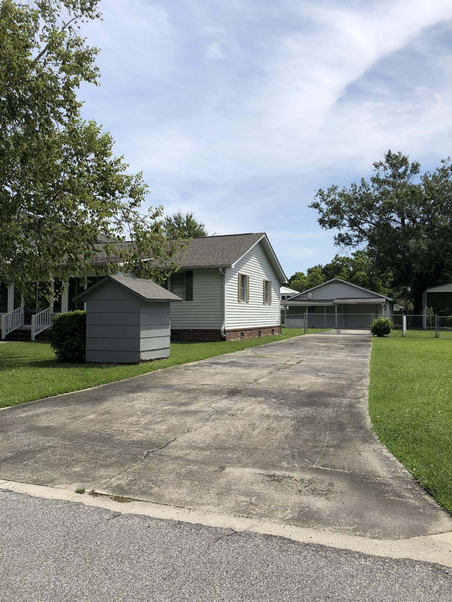 8962 Powell Road North Charleston, SC 29406 - Photo 4 of 27 1workshop