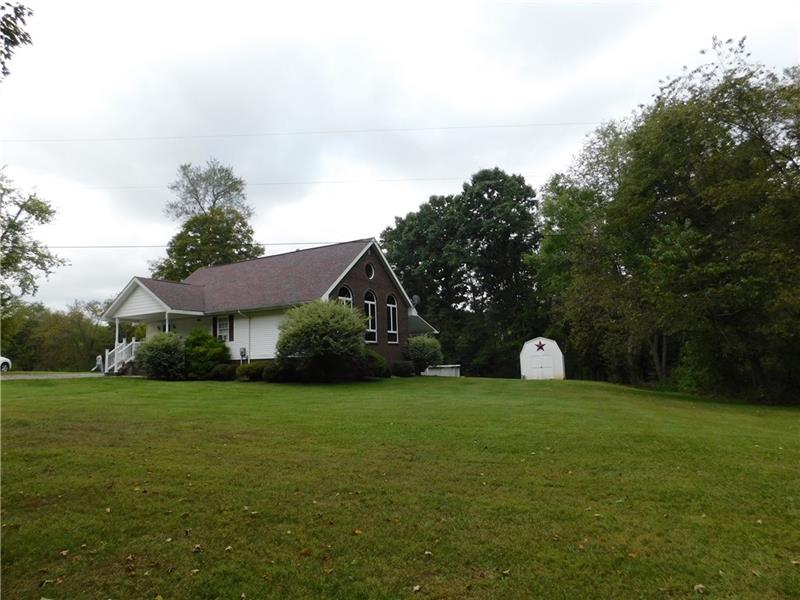 178 Free Soil Road Mount Morris, PA 15349 - Photo 2 of 20