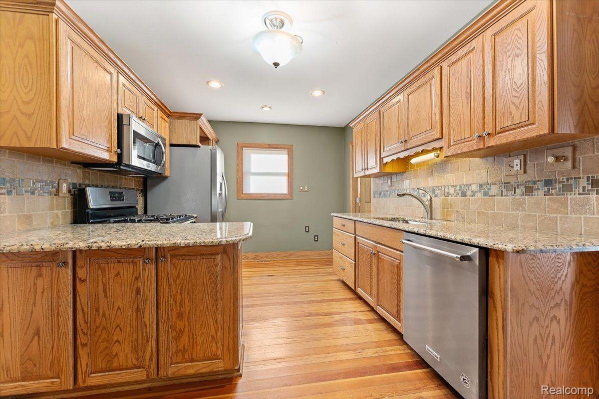 40240 Wear Road Belleville, MI 48111 - Photo 13 of 32 Gallery Image 13