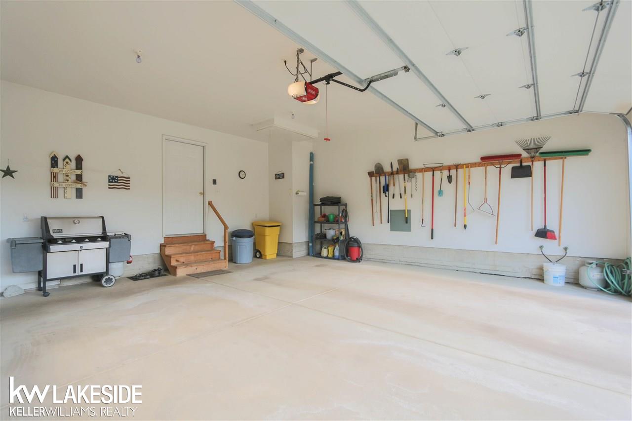 465 Mack Road Leonard, MI 48367 - Photo 82 of 84 50049808-81.JPG