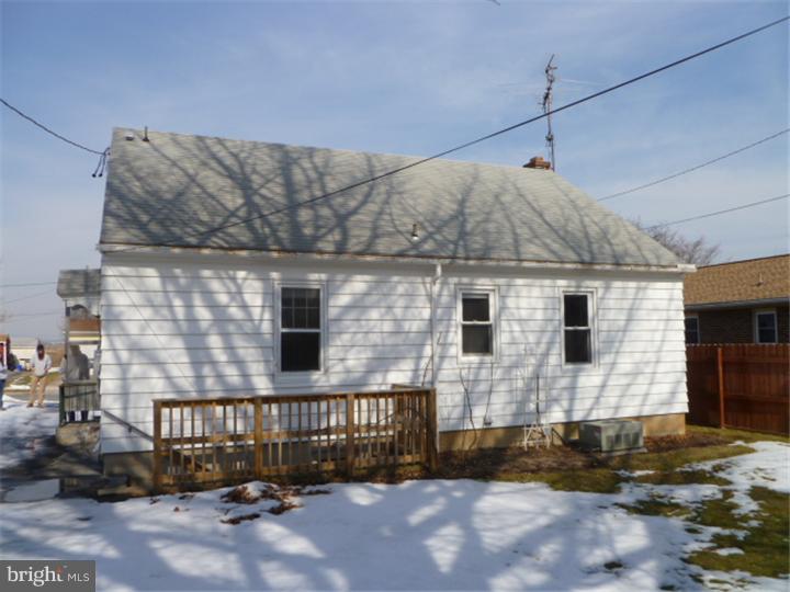 810 Center Road Womelsdorf, PA 19567 - Photo 6 of 6 Gallery Image 6