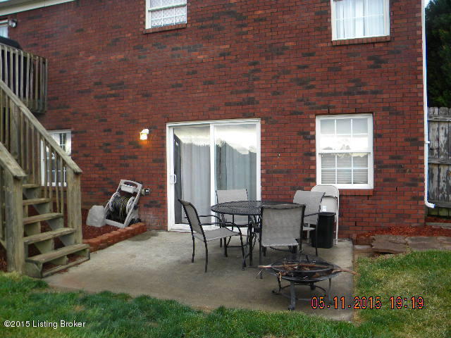 8002 Kellerman Road Louisville, KY 40219 - Photo 36 of 43 Patio