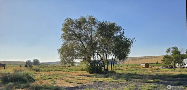 $50,000 | 327 1st Street, Wilson Creek, WA 98860