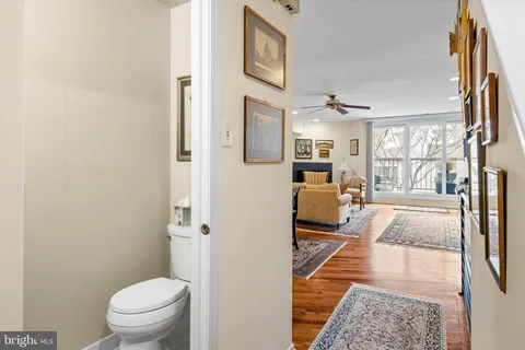 $650,000 | 214 North 22nd Street, Unit 9B, Philadelphia, PA 19103