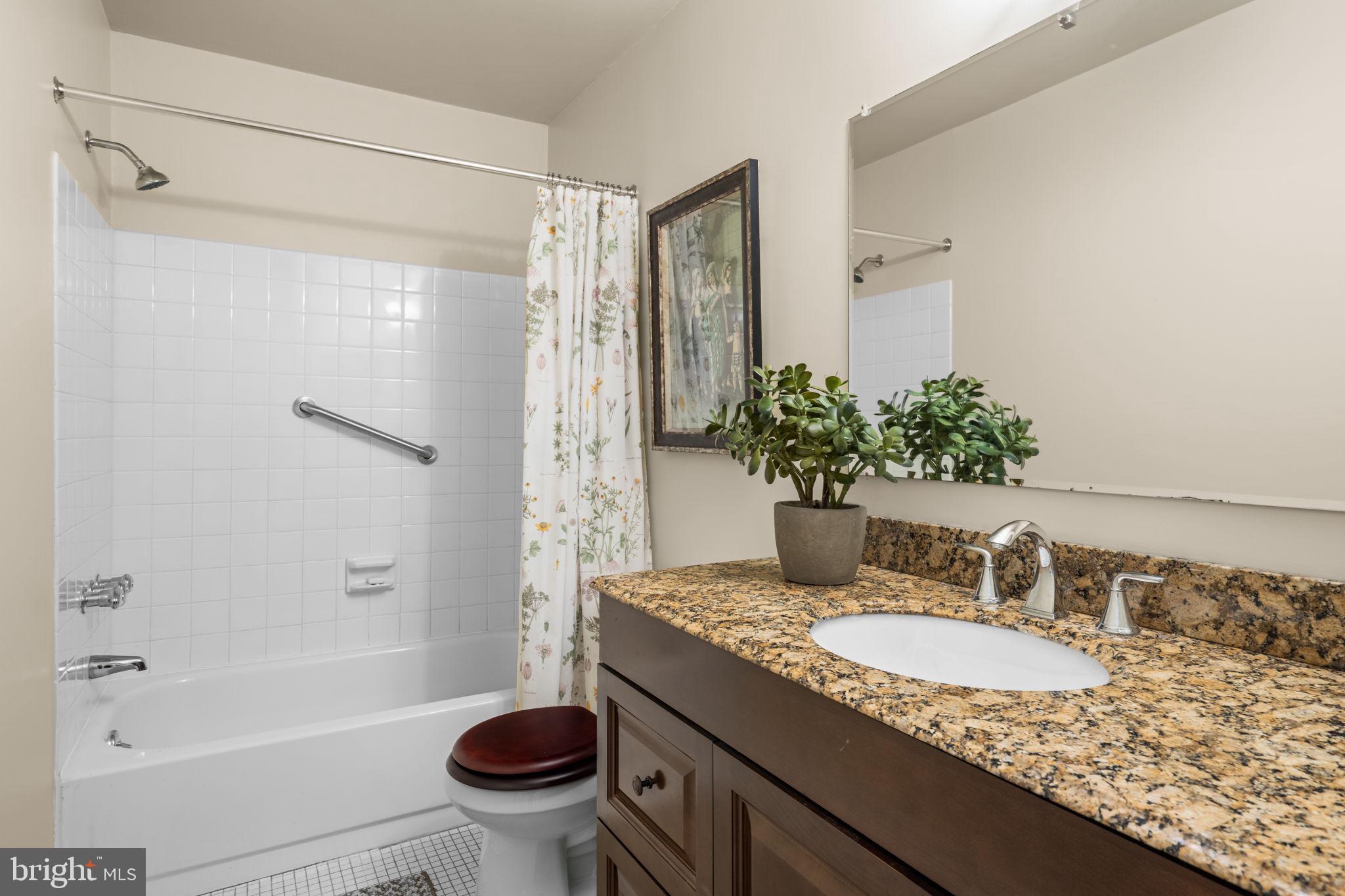 214 North 22nd Street, Unit 9B Philadelphia, PA 19103 - Photo 24 of 27