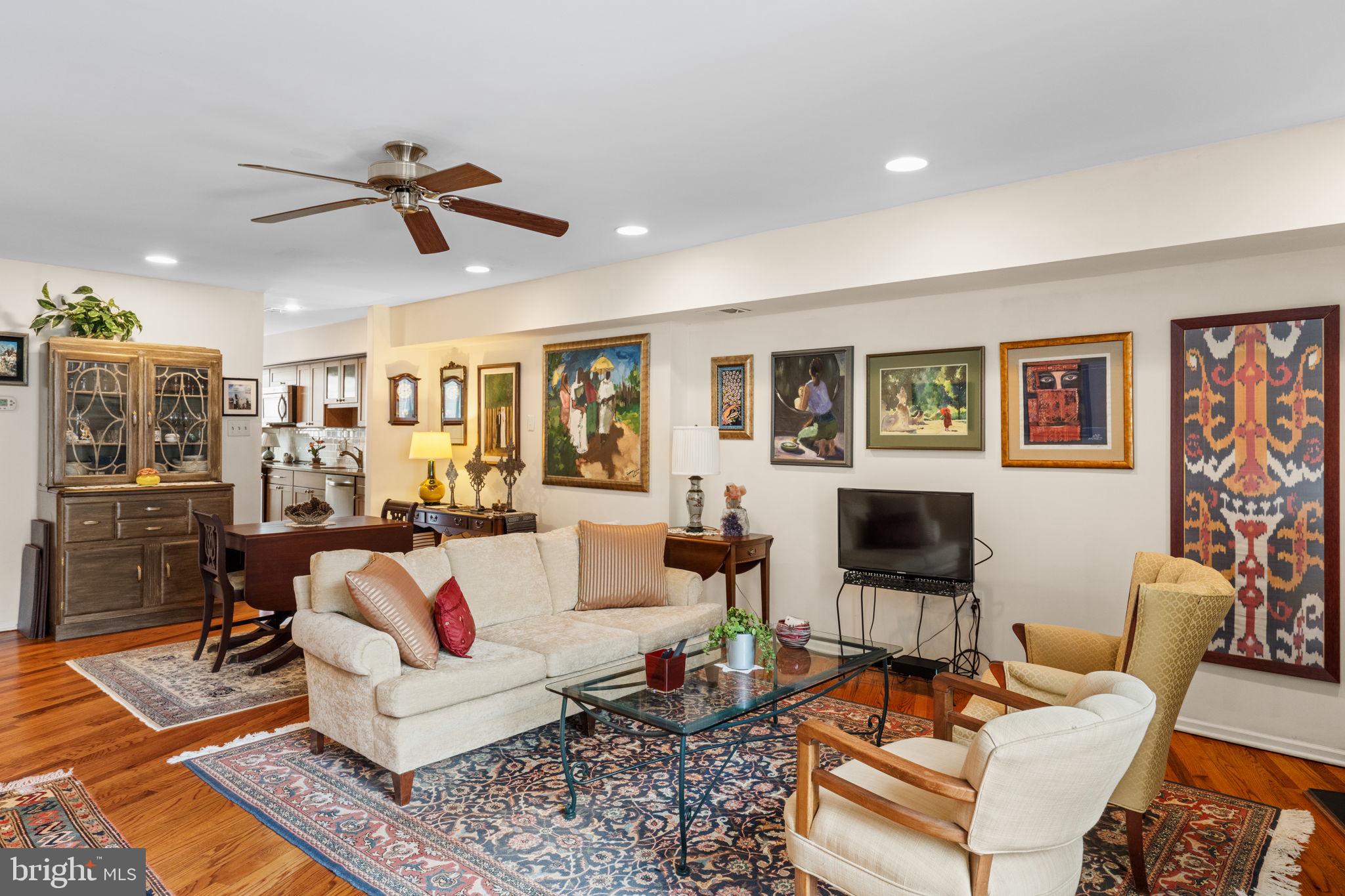 214 North 22nd Street, Unit 9B Philadelphia, PA 19103 - Photo 3 of 27