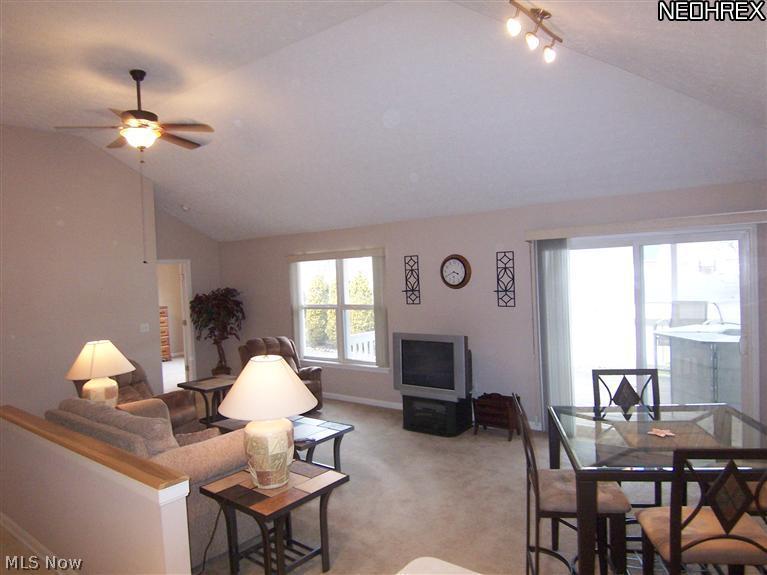 5502 Kenneth Avenue Parma, OH 44129 - Photo 13 of 18