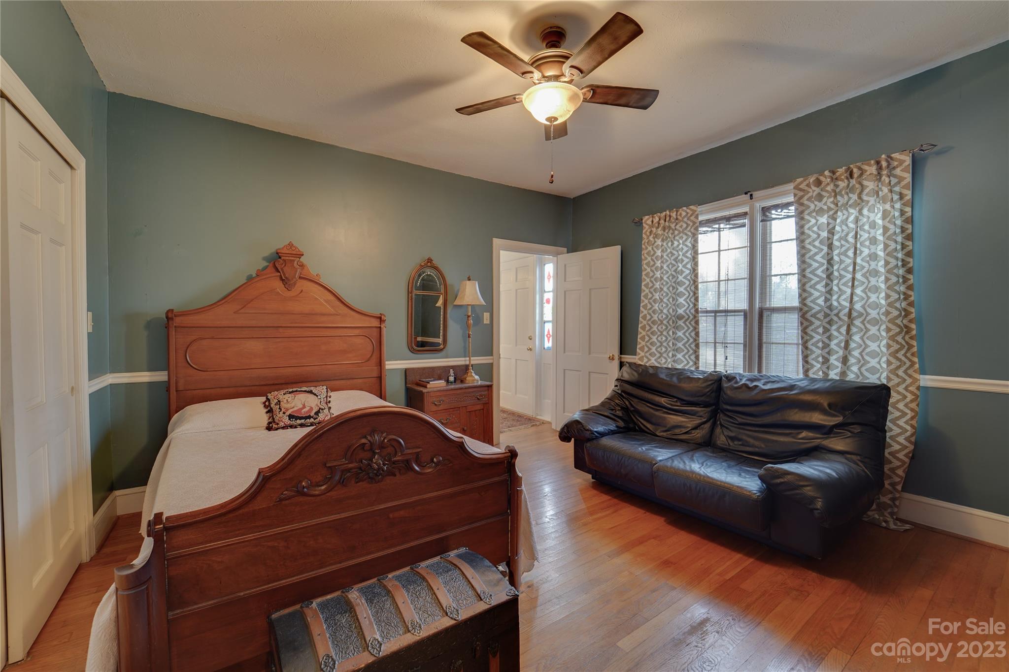 221 Spring Street Canton, NC 28716 - Photo 10 of 38 Gallery Image 10