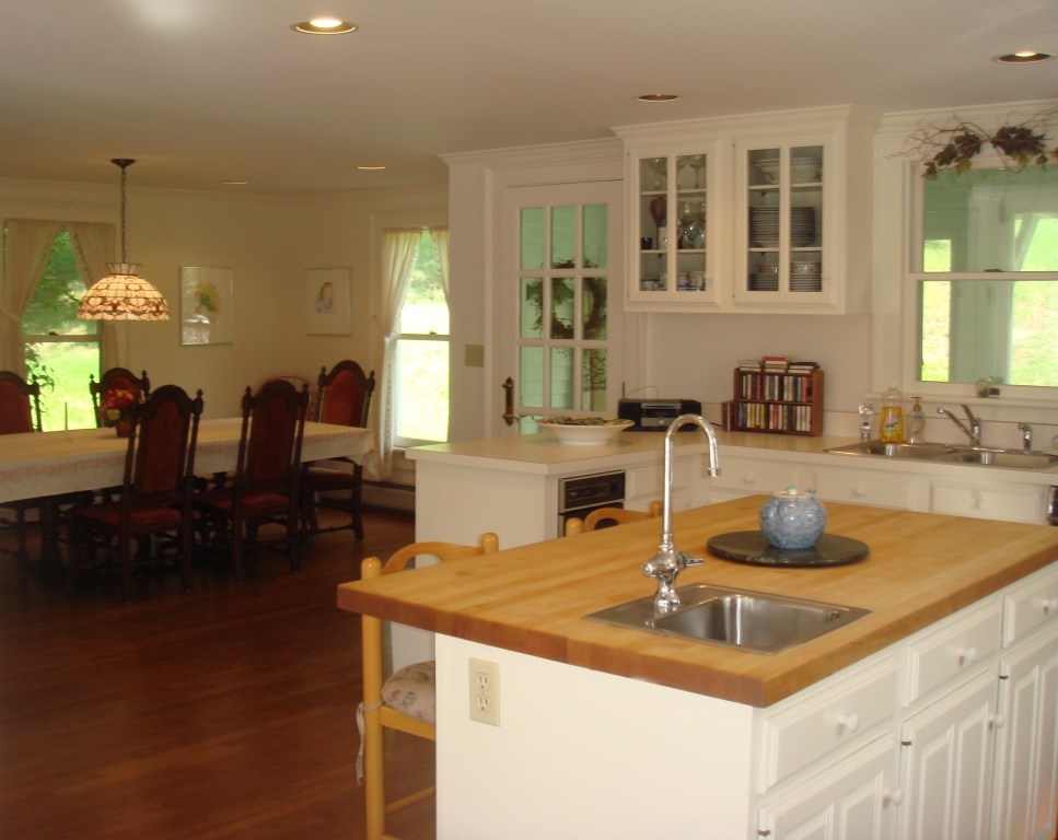 1396 Mt Anthony Road Pownal, VT 05201 - Photo 3 of 33