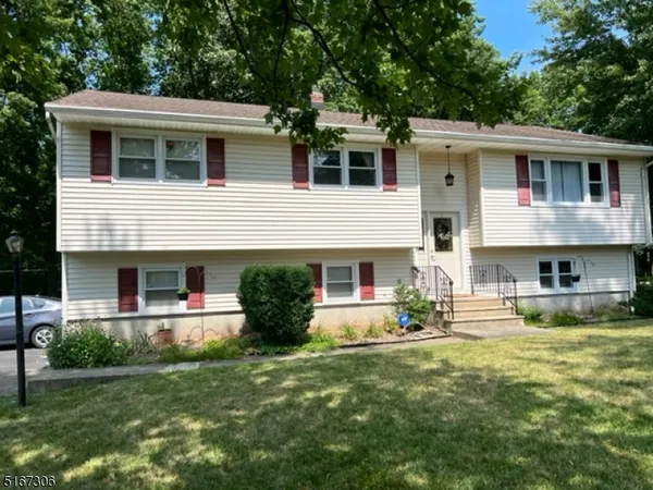 $4,400 | 36 Cortright Road, Whippany, NJ 07981